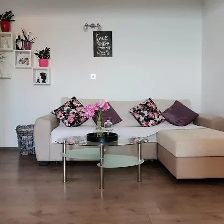 Apartman Sunset Sutomiscica